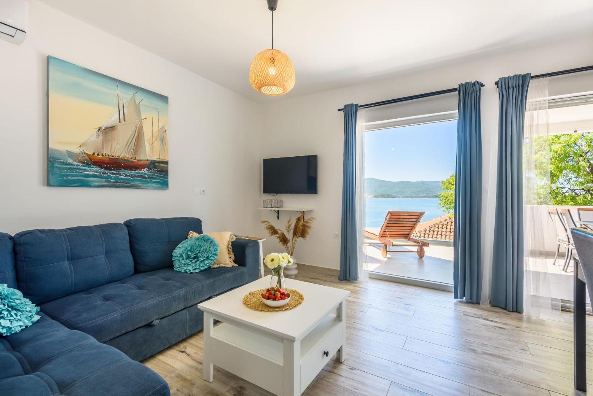 Apartments Morska Vila Komarna Eksteriør billede
