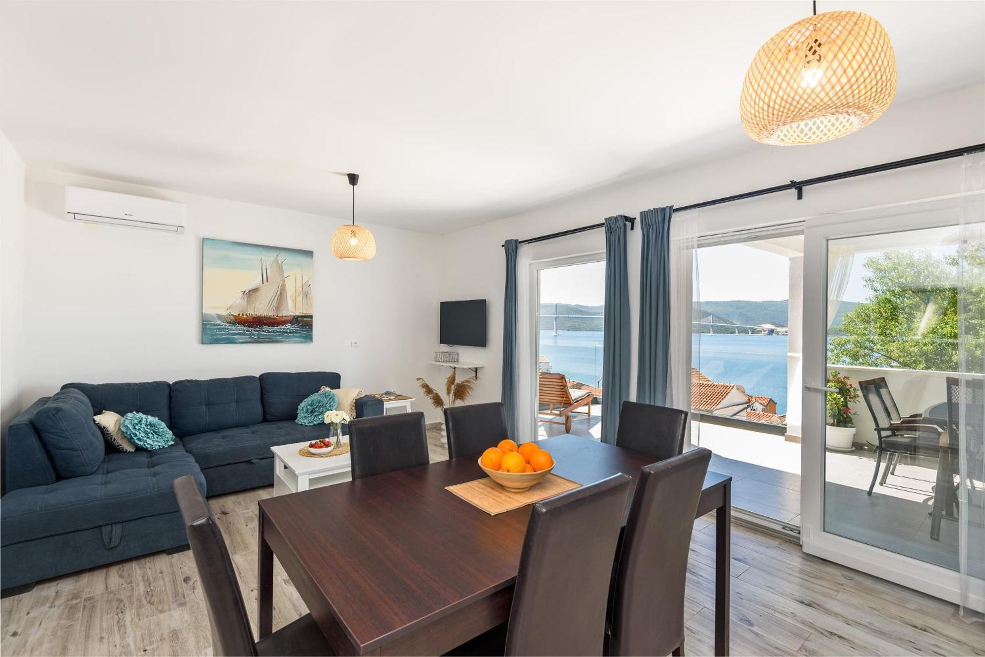 Apartments Morska Vila Komarna Eksteriør billede