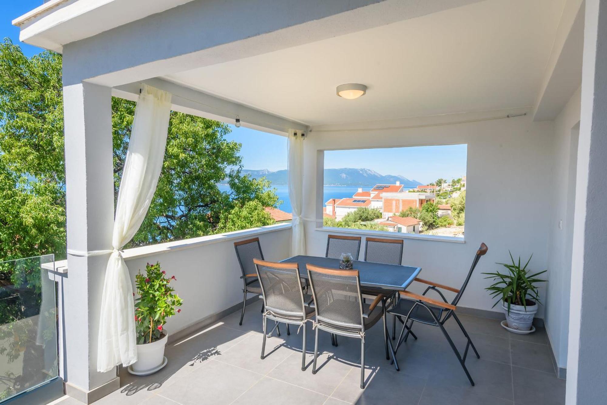 Apartments Morska Vila Komarna Eksteriør billede
